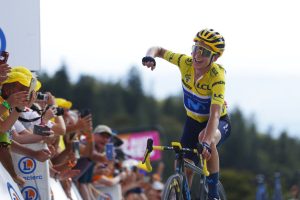 Annemiek van Vleuten Wins Women’s Tour de France