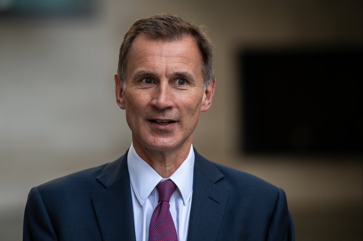 London politics latest LIVE: Jeremy Hunt faces questions as PM attempts to resurrect premiership