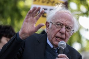 Bernie Sanders Declines to Comment on Fetterman Health, Takes Aim at Dr. Oz