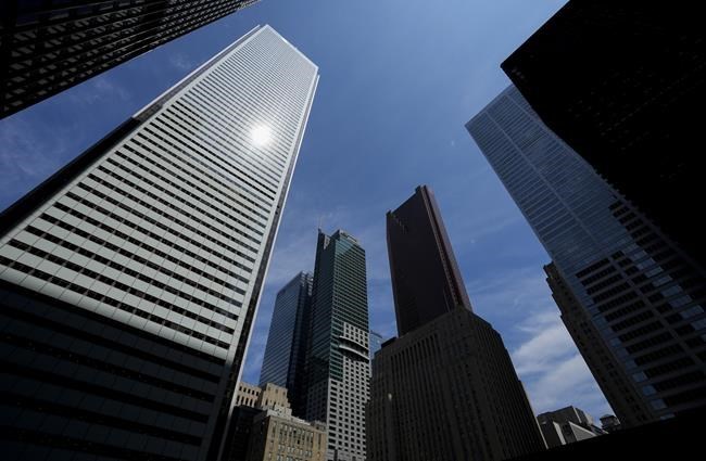 S&P/TSX composite up nearly 300 points, U.S. markets also up