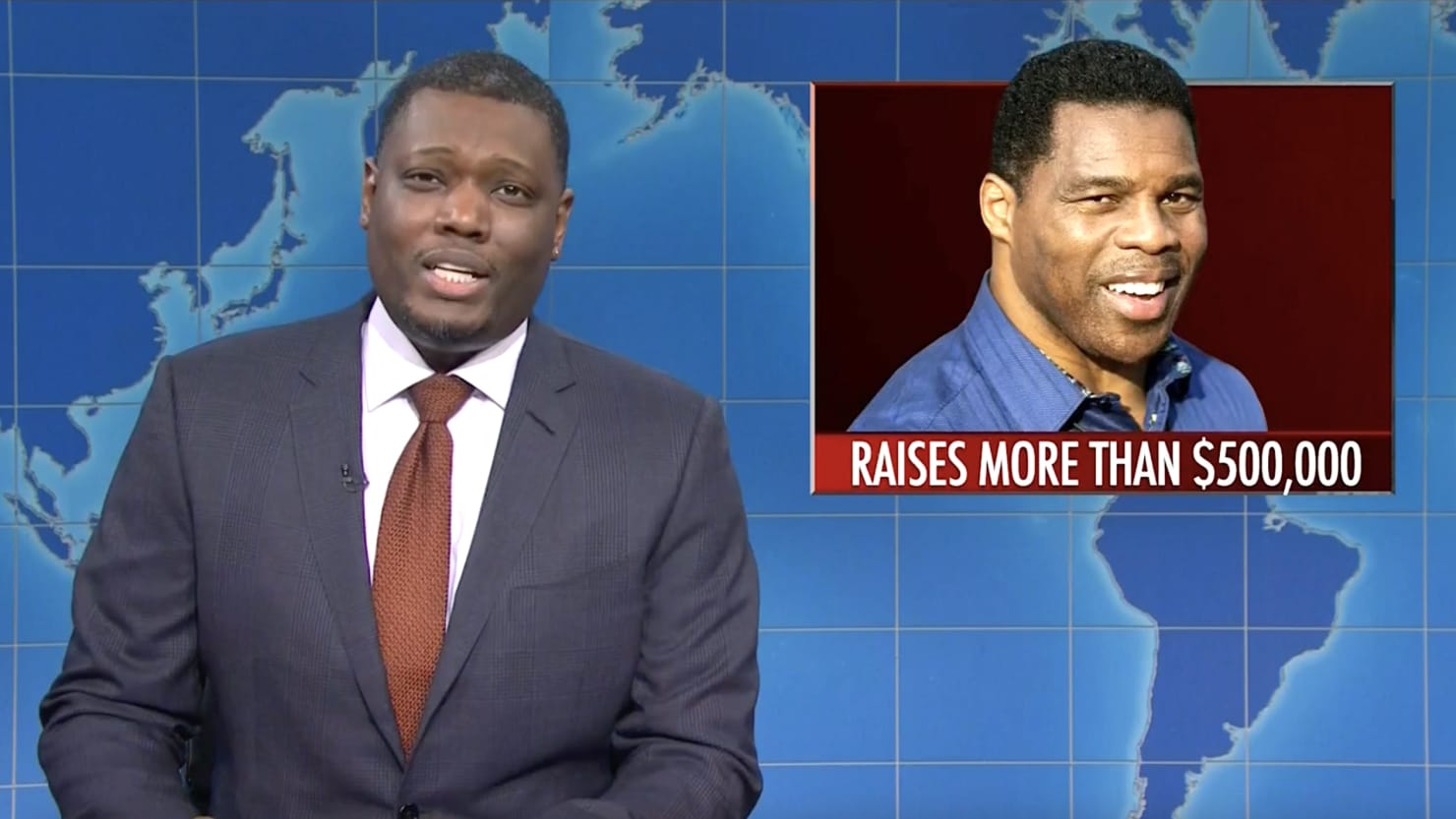 SNL’s Michael Che Roasts Herschel Walker for Raising Money Instead of His Kids