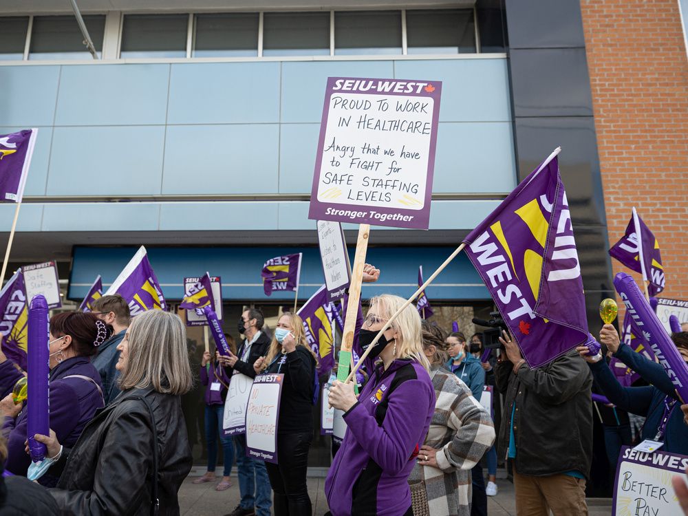 In Photos: SEIU-West workers rally in Saskatoon before start of bargaining with province