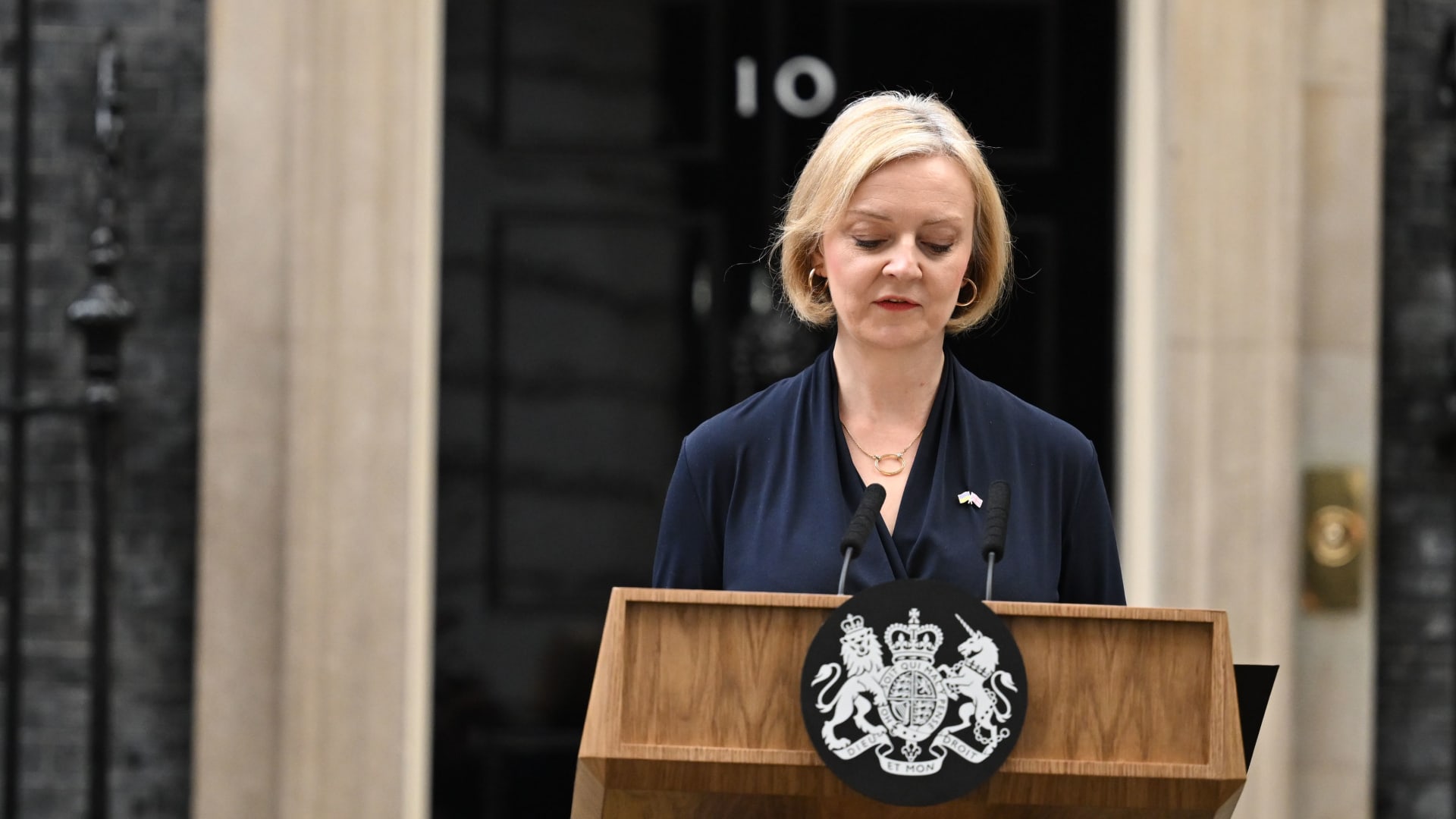 UK Prime Minister Liz Truss resigns after failed budget and market turmoil