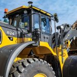 John Deere introduces two performance tiered wheel loaders in U.K. and Germany