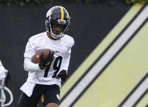 Pittsburgh Steelers WR Calvin Austin to Undergo Surgery on Foot Injury