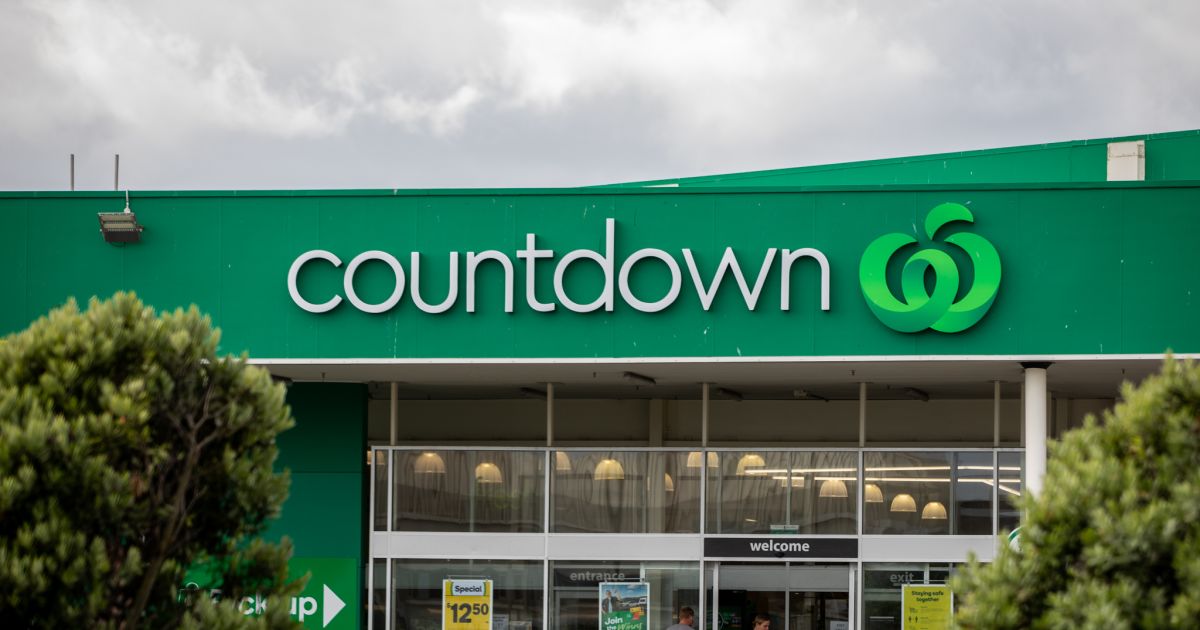 Countdown worker’s pay rise could lay groundwork for sector-wide change