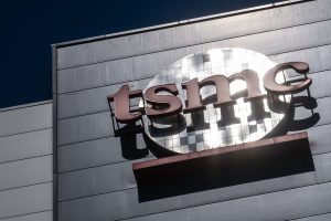 TSMC Said to Suspend Work for Chinese Chip Startup Amid US Curbs