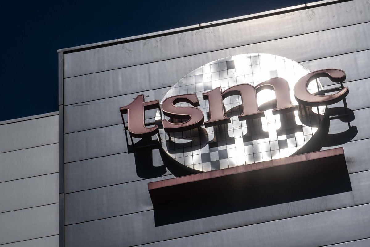 TSMC Said to Suspend Work for Chinese Chip Startup Amid US Curbs