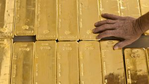 UAE: Gold prices drop in Dubai in early trade