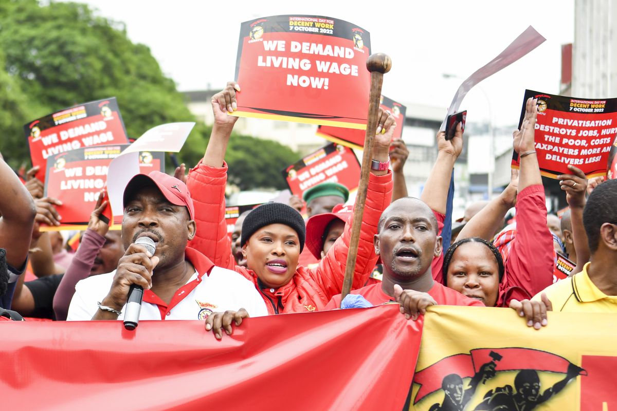 South African Port Strike Toll Grows as Operator to Meet Unions