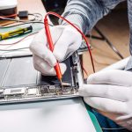 Device repair technicians snoop on your personal data, remove their tracks: report