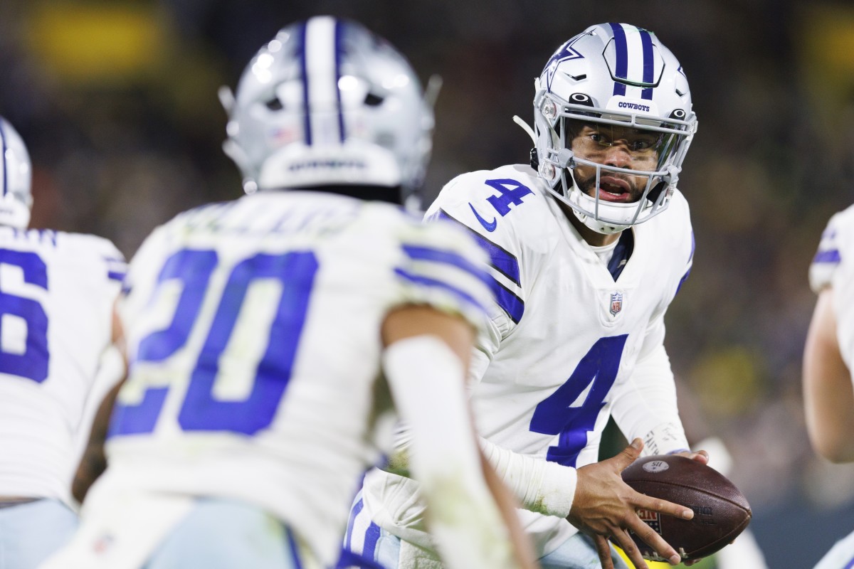 Cowboys favored to beat Vikings in Minneapolis this week