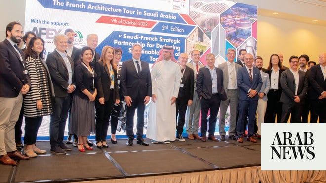 French architects learn about Saudi vision of the future