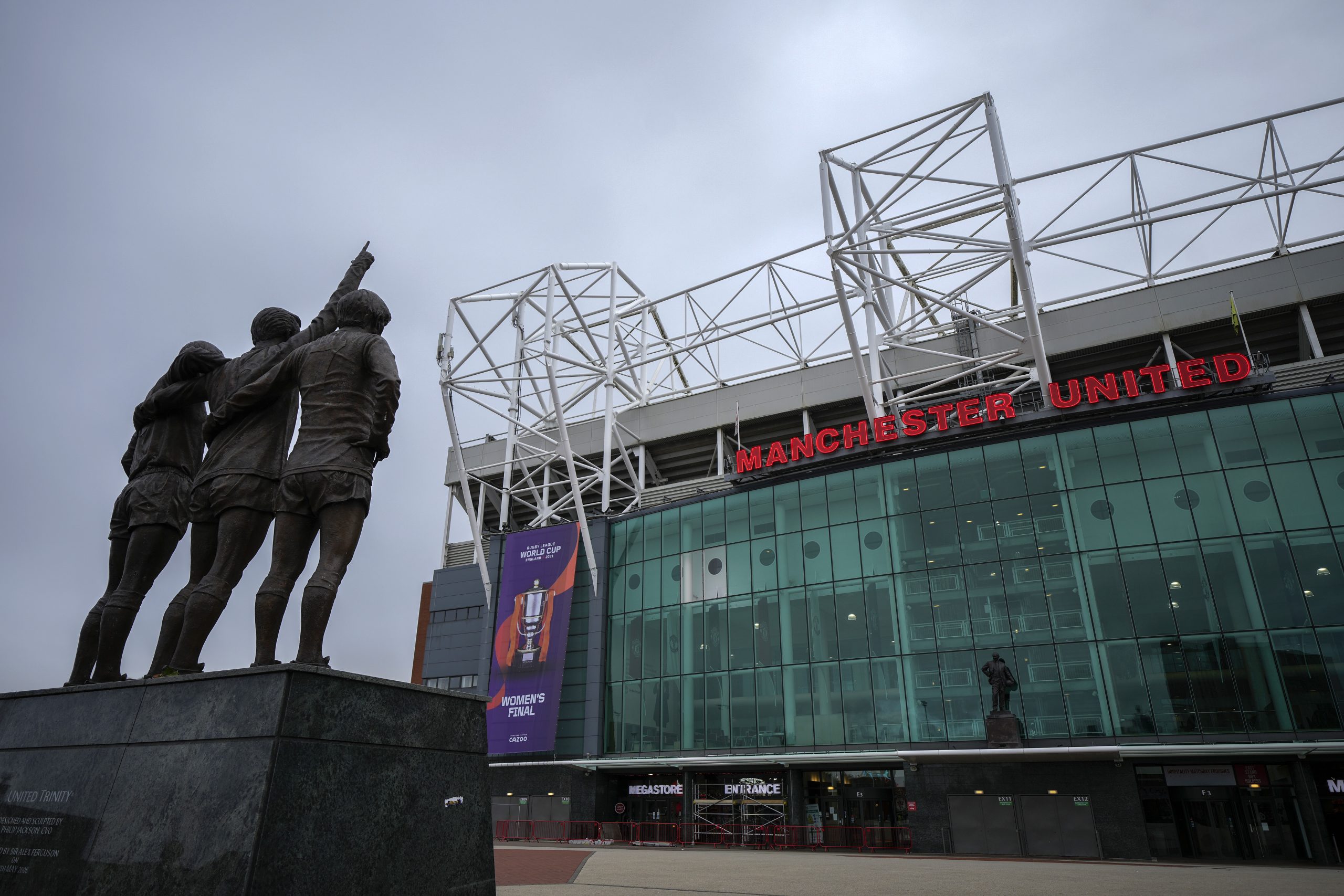 Apple Said To Be Considering Takeover Bid Of Manchester United — Reports 