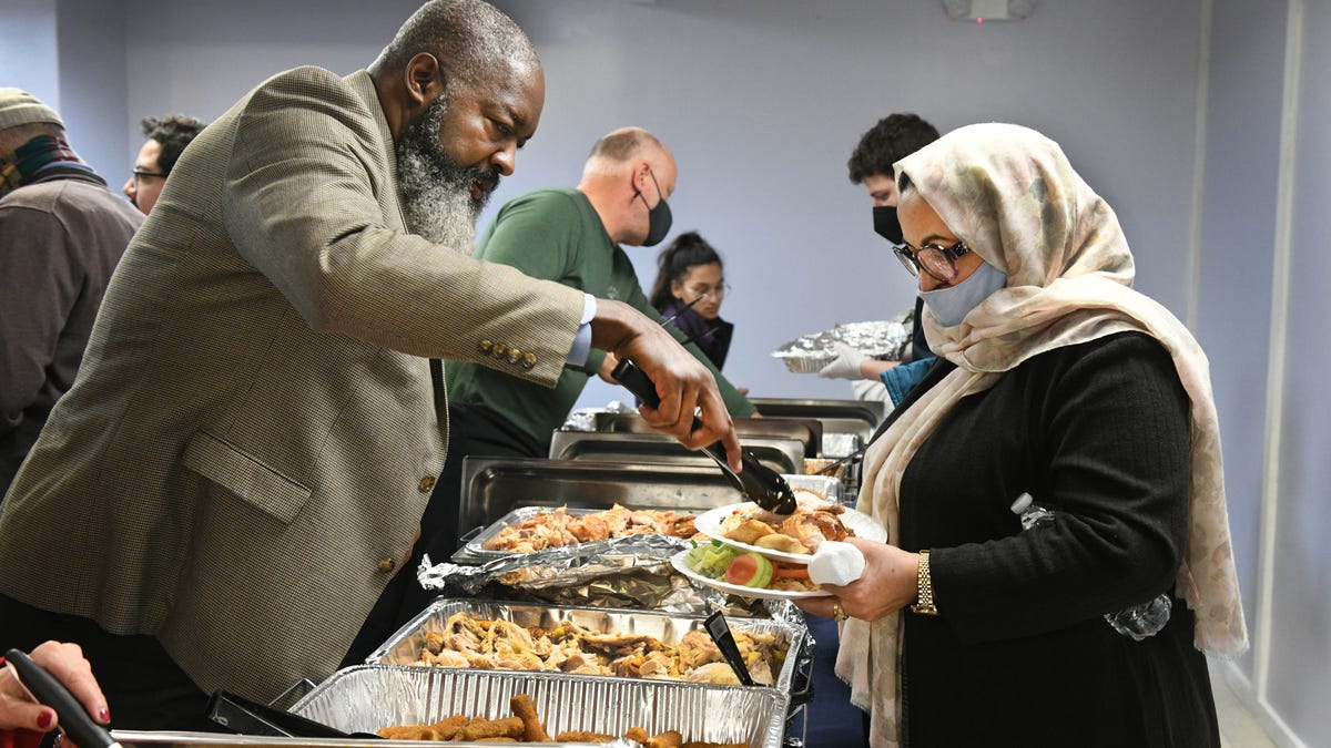 No religion, no politics, just community: How refugees learn to celebrate Thanksgiving