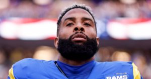 Odell Beckham Jr. escorted off of American Airlines flight by police