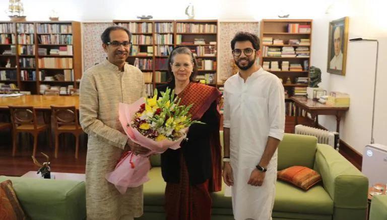 MASSIVE: Uddhav Thackeray’s Shiv Sena likely to walk out of UPA; Distaster strikes Cong | India News