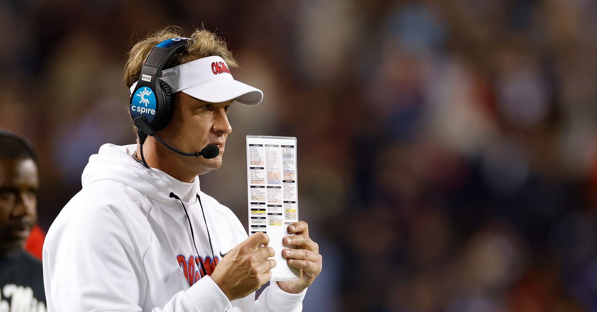 Lane Kiffin is using Taylor Swift to coach his quarterbacks