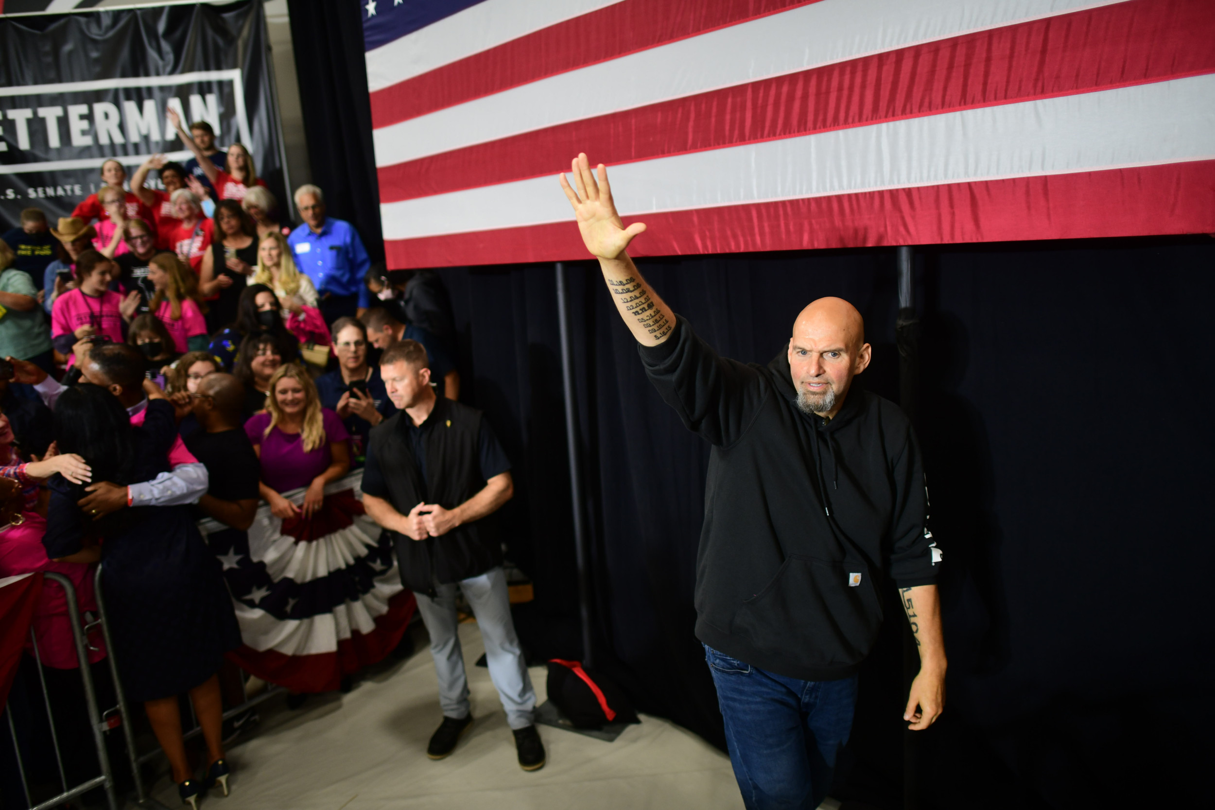 Wind Blows Down American Flags Behind John Fetterman at Obama Rally: Video