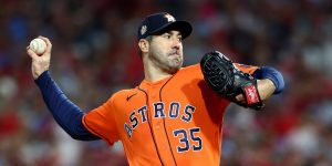 Justin Verlander picks up win in World Series Game 5