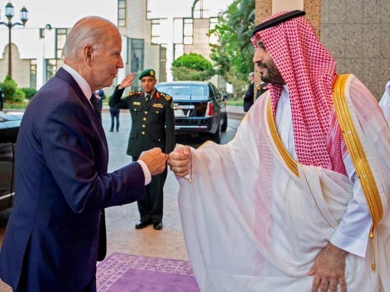 US and S. Arabia clash in public over oil cut, Russia