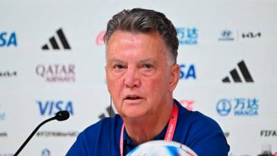 Pragmatic style pays off for Van Gaal’s Netherlands