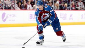 NHL Buzz: Manson out week to week for Avalanche