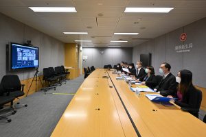 Secretary for Health briefs representatives of medical sector on healthcare-related policy initiatives in Policy Address (with photo)