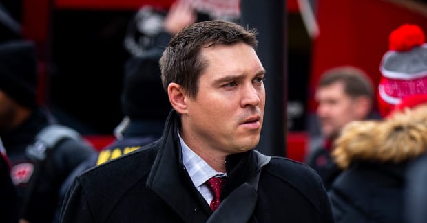 Report: Jim Leonhard staying on staff at Wisconsin