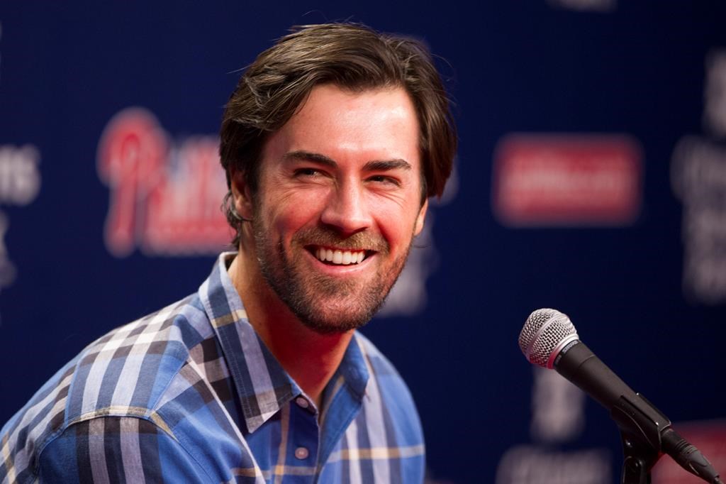 Former Phillies ace Hamels feels healthy, eyes 2023 comeback