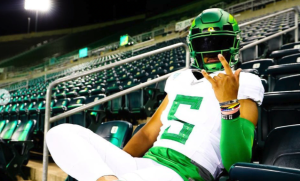 Report: Oregon’s 5-star QB Dante Moore to potentially take visit to UCLA