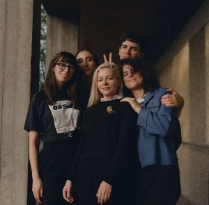 Alvvays Share ‘Many Mirrors’ Video, Confirm UK Tour