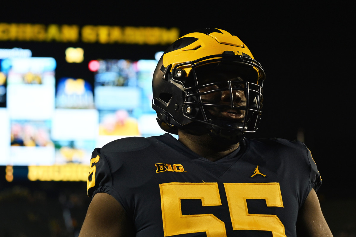 It’s Official: Michigan Football Has The Best Center In The Nation