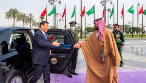 With eye on Washington, Saudi courts closer China ties