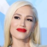 Gwen Stefani’s take on a modern Marilyn Monroe hairstyle is perfection