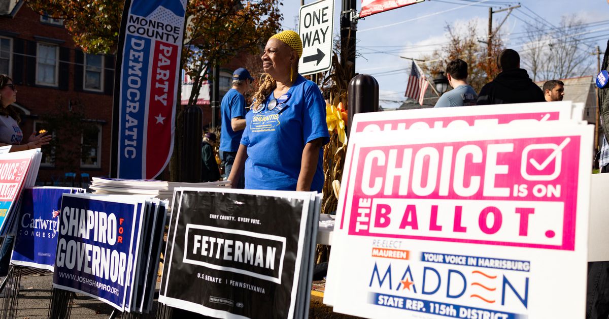 Biden, Trump, Obama barnstorm Pennsylvania in final midterms dash