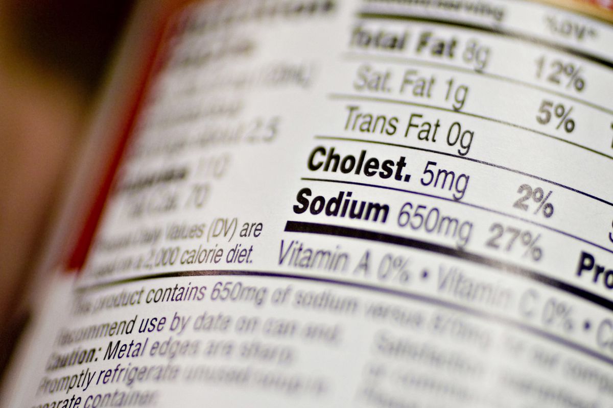 Navigating Food Labels to Be Healthy This Christmas