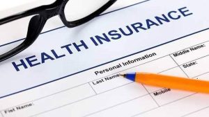 UAE law: Are employers obliged to obtain health insurance for their employees?