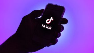 Why TikTok May Never Catch On With Political Campaigns