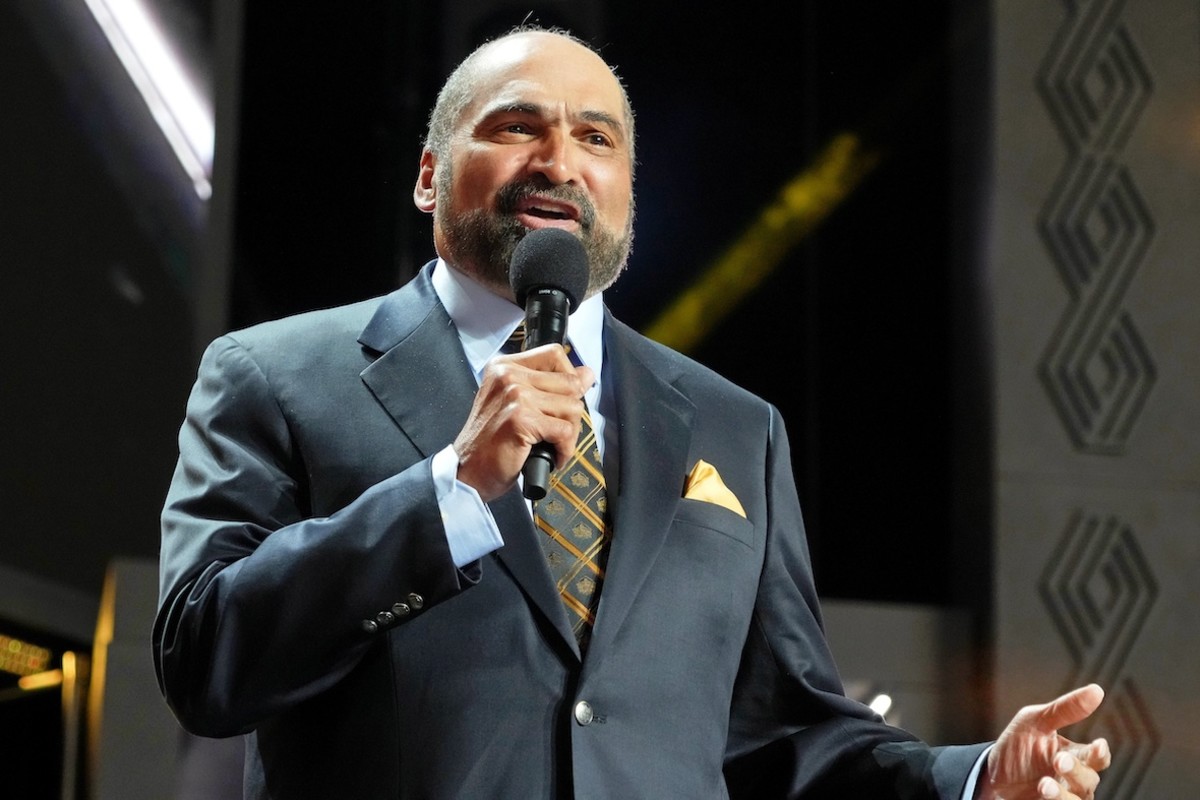 Pittsburgh Steelers Legend Franco Harris Dies Days Before Immaculate Reception Anniversary