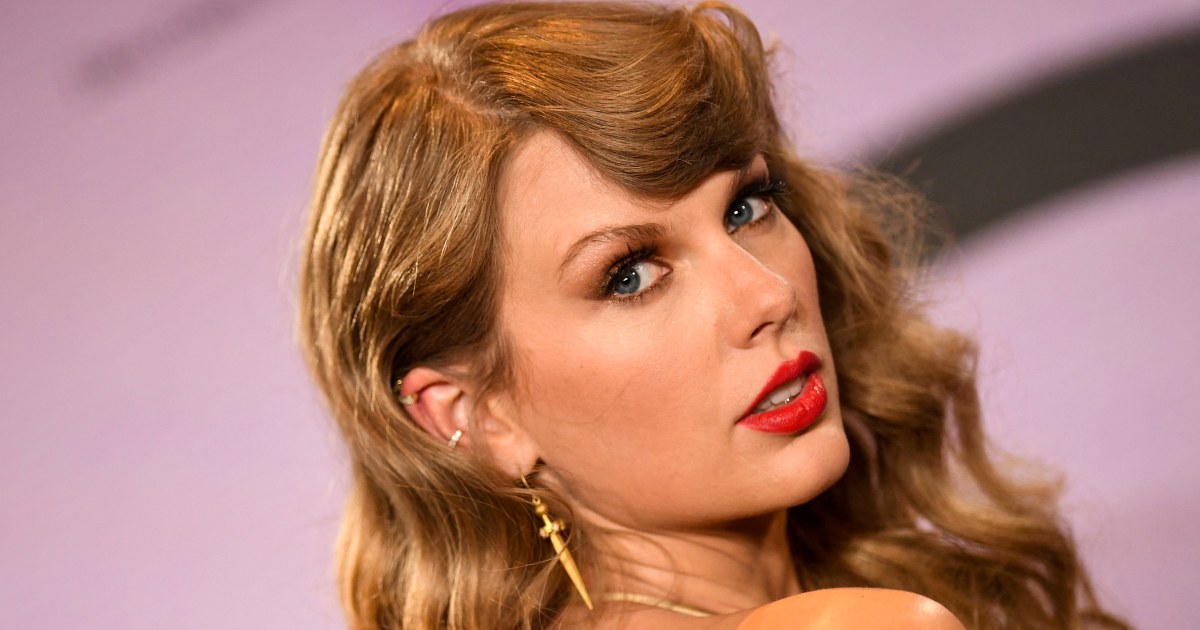 Taylor Swift fans sue Ticketmaster following fumbled presale