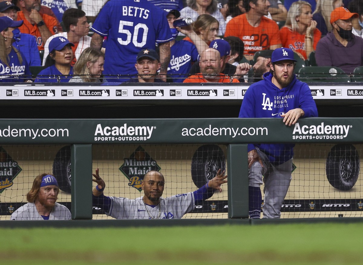 Report: Dodgers Expected to Release RHP Trevor Bauer