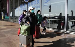 US, others to require travelers from China to submit negative COVID tests