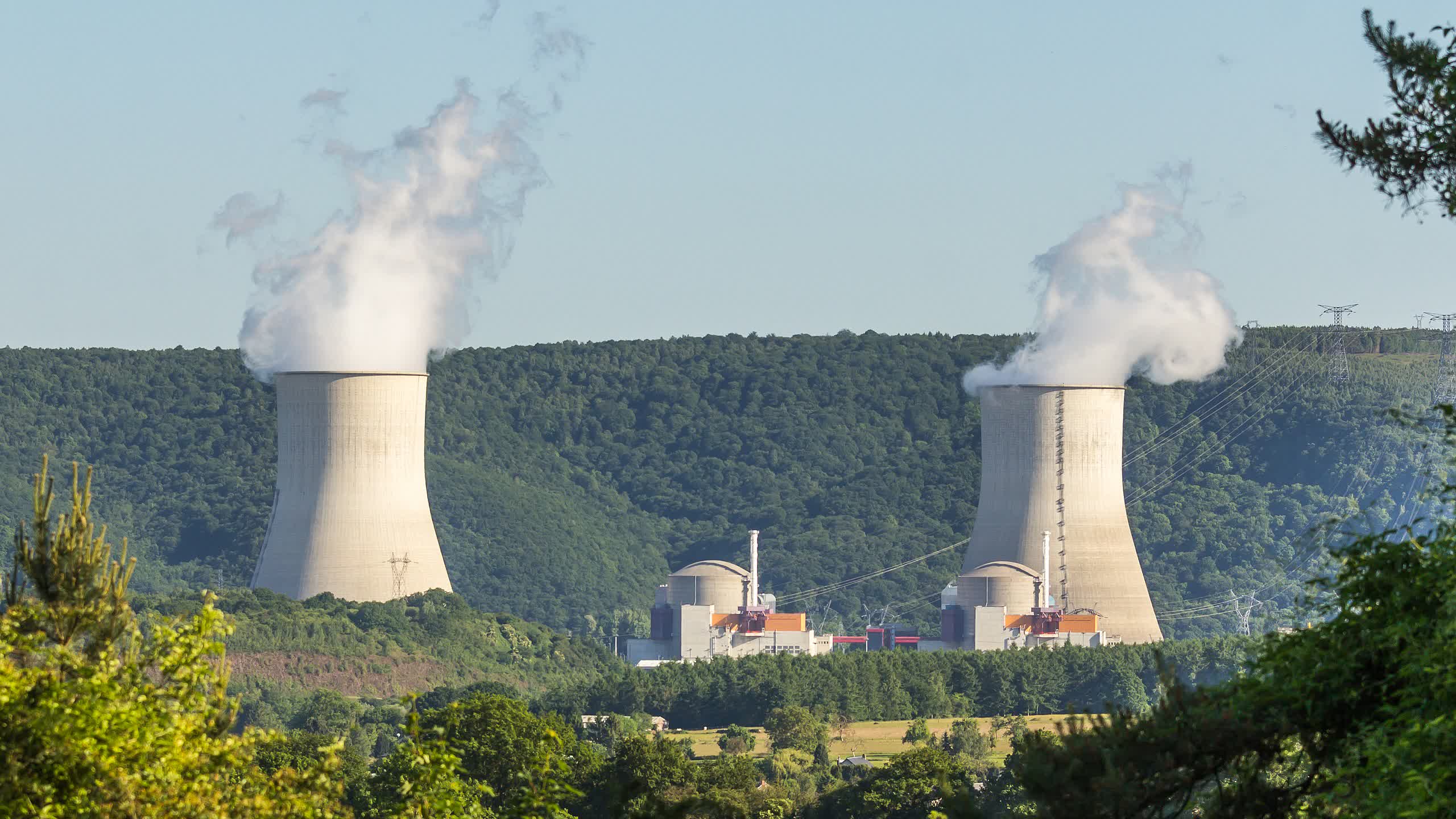 Small nuclear reactors could solve data centers’ sustainable power problem