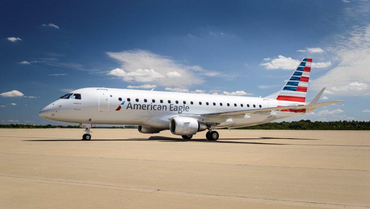 American Airlines ground crew employee killed in accident at Alabama airport