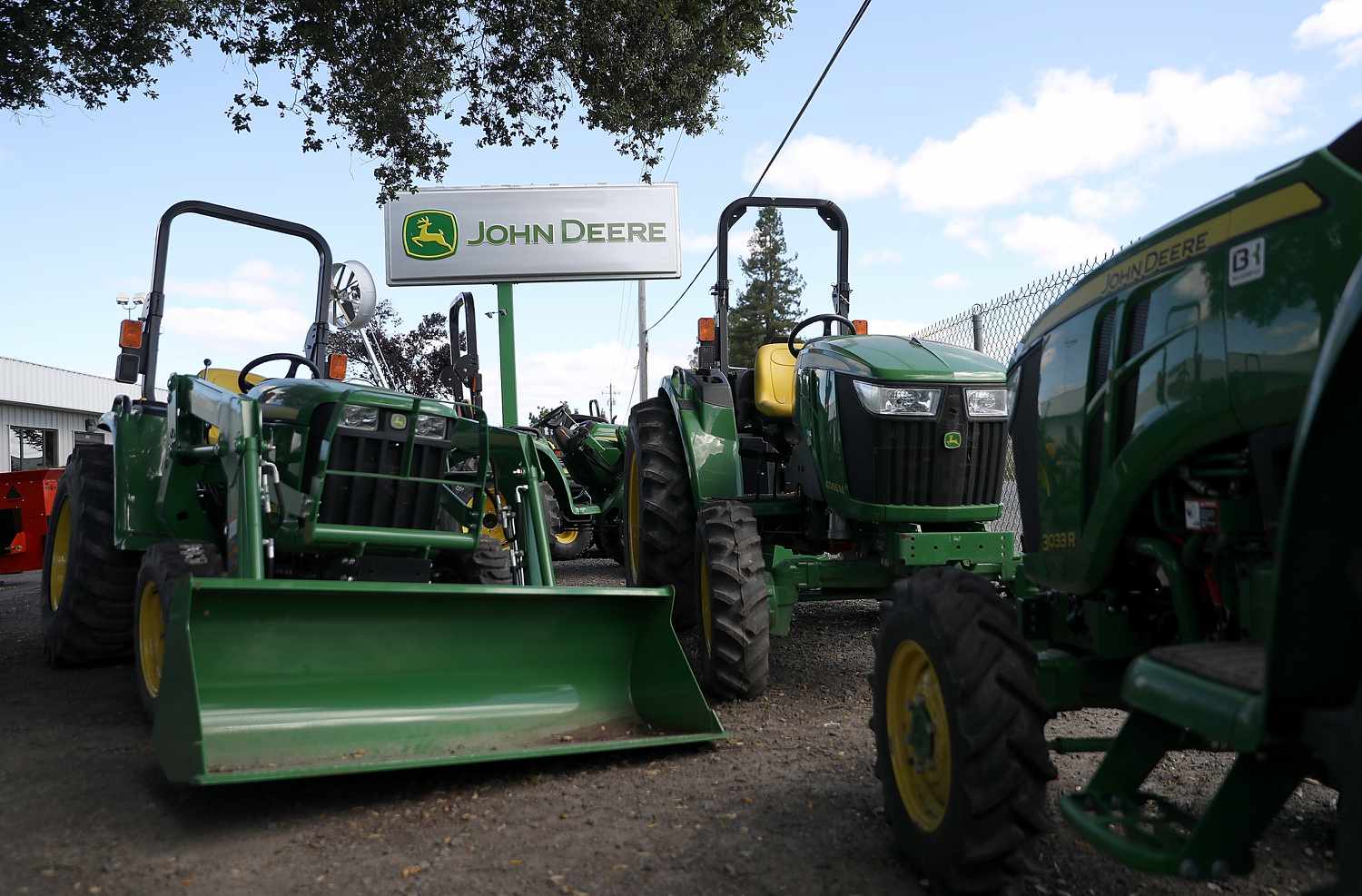 Farmers Can Now Repair Their Own John Deere Tractors