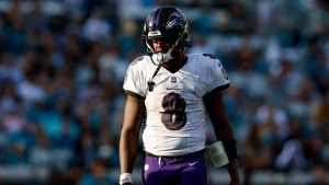 Lamar Jackson not at Thursday practice, but Tyler Huntley was throwing