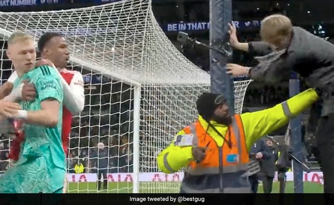 Arsenal Goalkeeper Aaron Ramsdale ‘Kicked’ By Fan After Clash With Spurs Richarlison. Watch