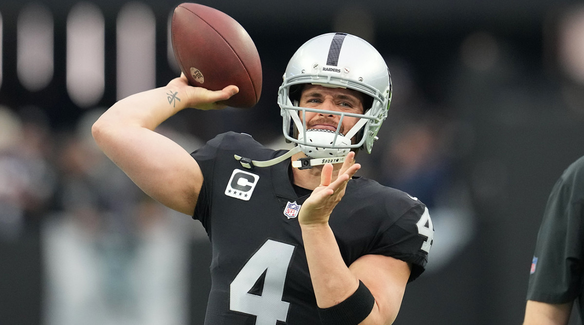 Derek Carr Posts Goodbye Message to Raider Nation