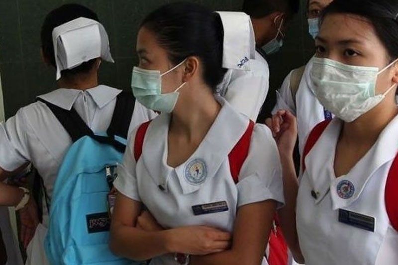 Foreign countries ‘pirating’ Filipino nursing students